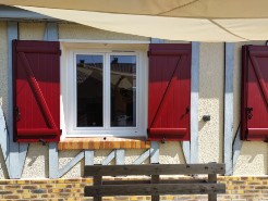 Pose de de volets battants en aluminium 