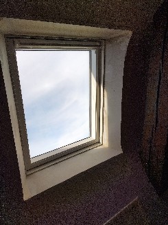 Création d'une ouverture et pose d'une fenêtre de toit