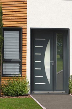 Exemple d'une porte d'entrée en Aluminium